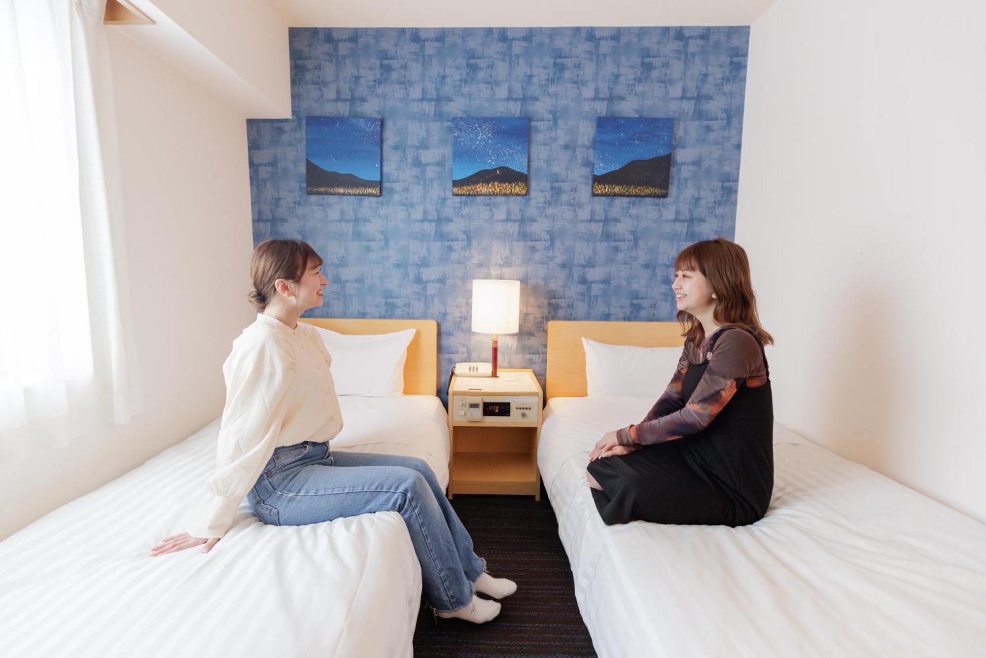 Ashibetsu Onsen Starlight Hotel Стая снимка